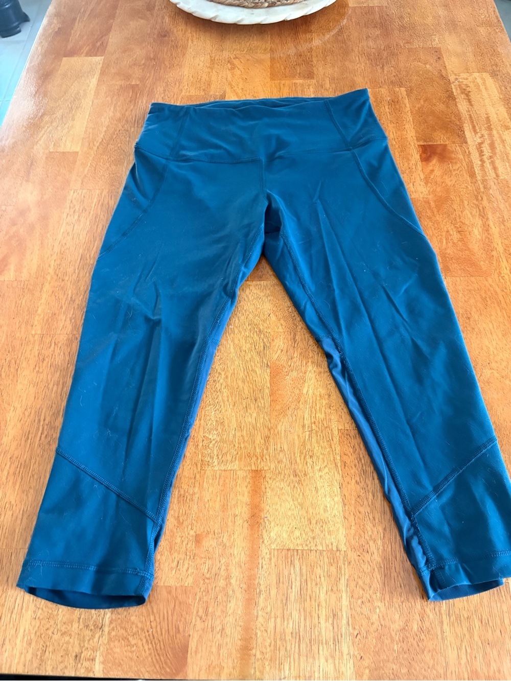 Womens Teal Active Capri Leggings